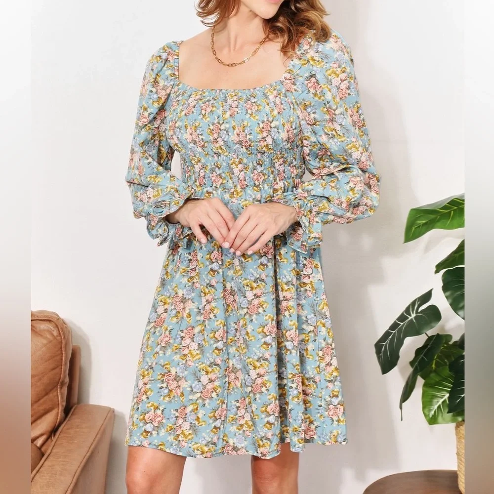 NEW Double Take Spring Floral Smocked Long Ruffle Sleeve Square Neck Dre… - Picture 3 of 12